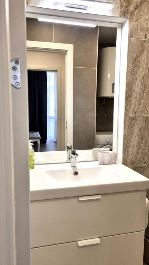 Old Town City Center Apartment Ruse Ngoại thất bức ảnh