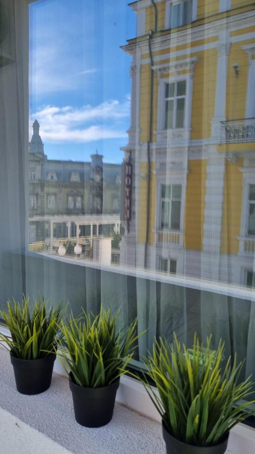 Old Town City Center Apartment Ruse Ngoại thất bức ảnh